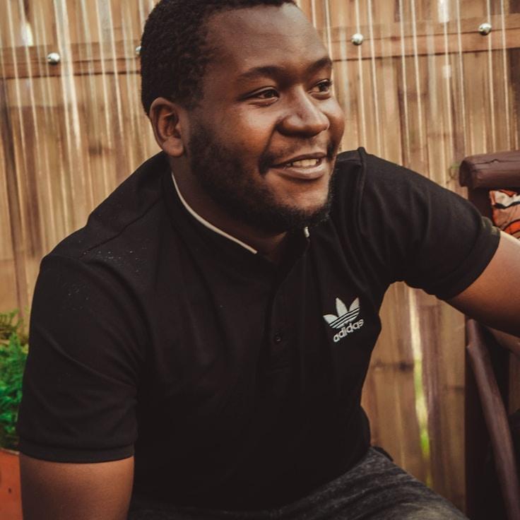 Portrait of Ari Bennett, community mentor and Italian cuisine specialist